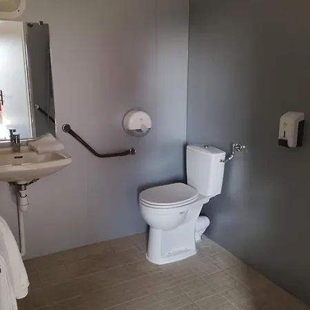 Hotel Fasthotel Clermont-ferrand *